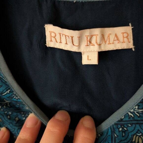 Ritu Kumar 100% Silk Paisley Floral Indian Blue Dress Size Large - Picture 3 of 10